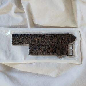 NEW IN PACKAGE SAMSUNG 20MM MK BAND